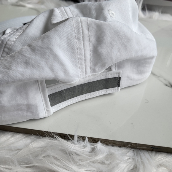 OVO Nylon White Sports Cap Adjustable Reflective Strap Hat - Picture 4 of 8